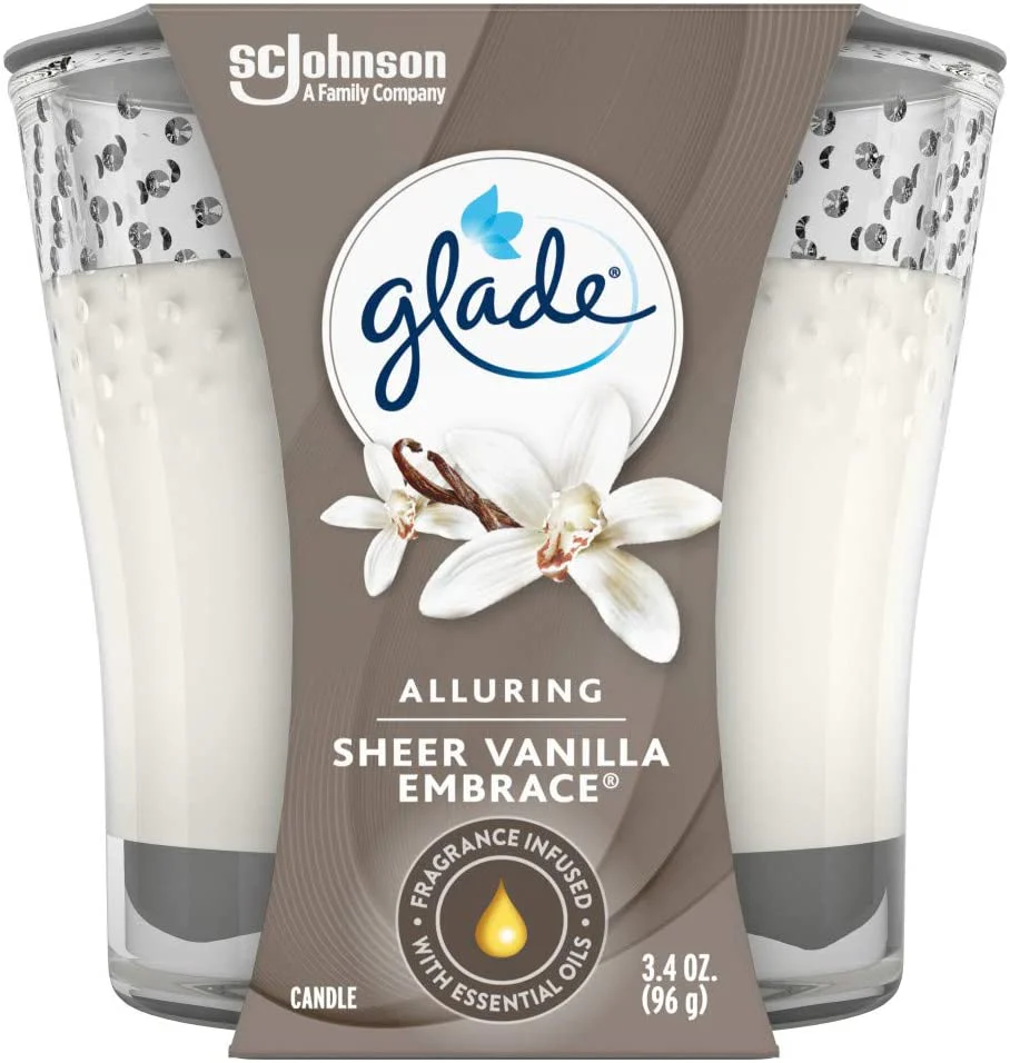 Glade Scented Candle, Alluring Sheer Vanilla Embrace - 96 g