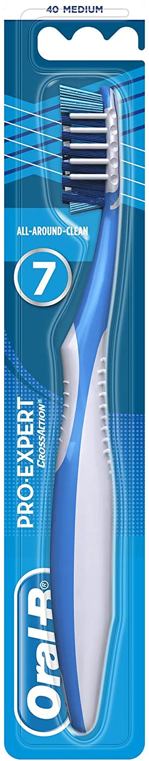 Oral-B Pro-Expert CrossAction, All-Around-Clean, 40 Medium